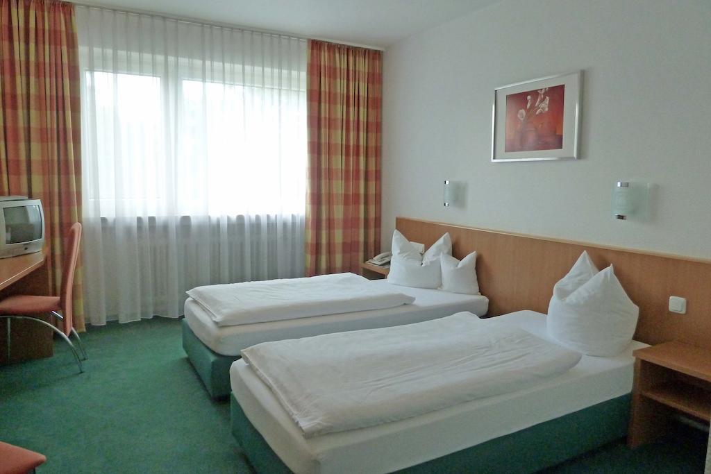 Landhotel Sulzbacher Hof Sulzbach  Pokój zdjęcie