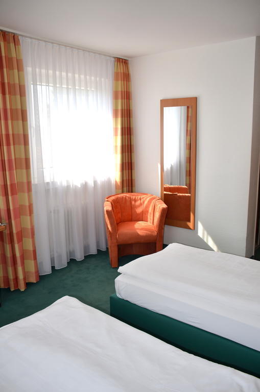 Landhotel Sulzbacher Hof Sulzbach  Pokój zdjęcie